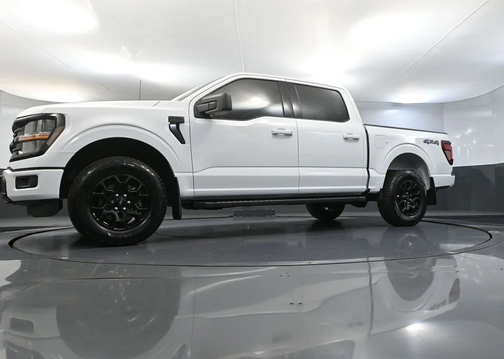 2025 Ford F-150 XLT - Photo 57
