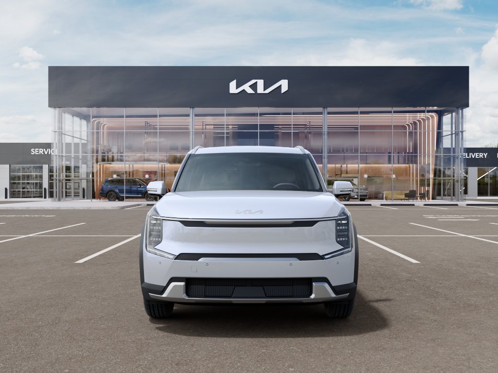 New 2026 Glacial White Pearl Kia Wind image 2