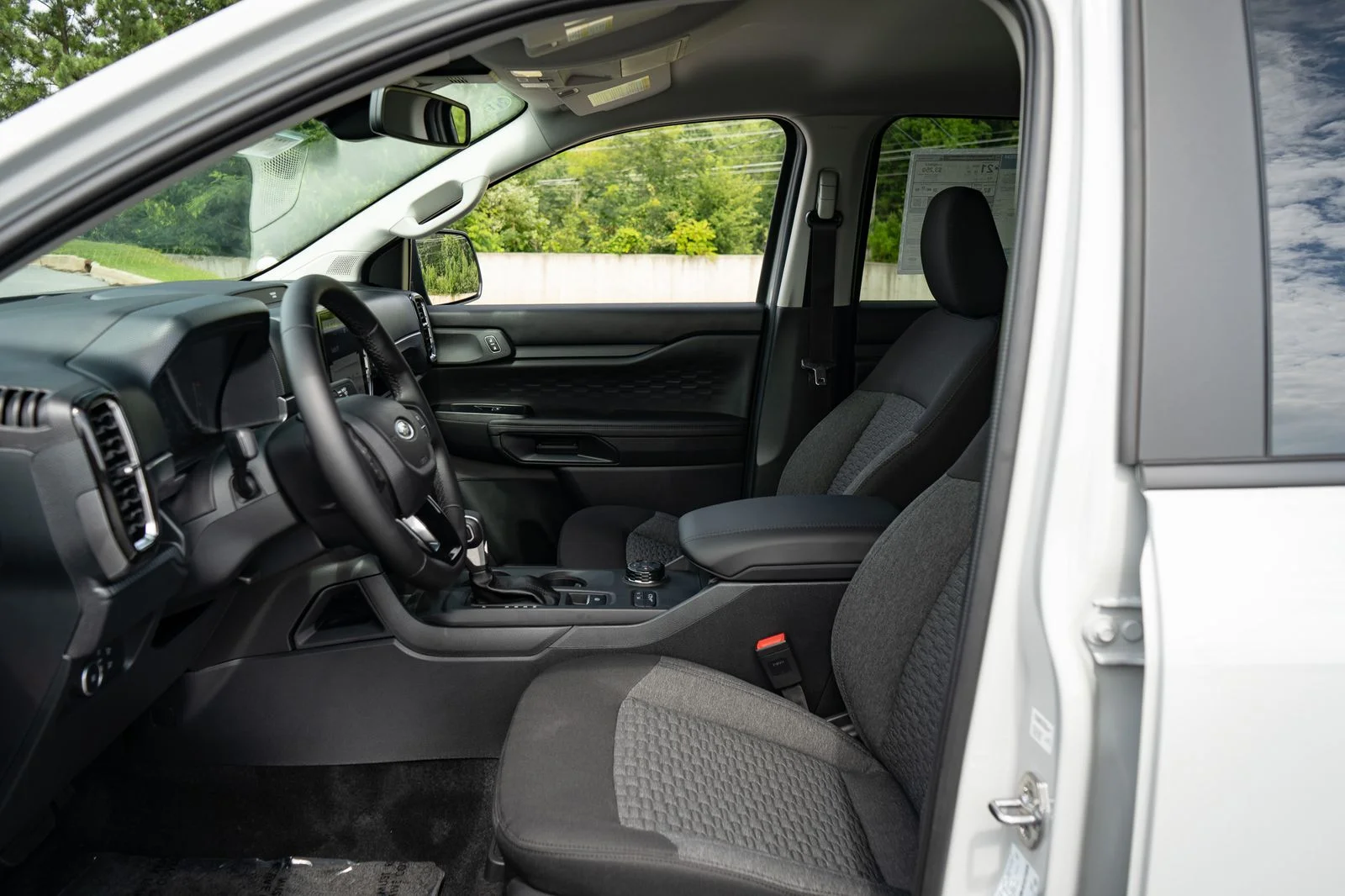 New 2026 Avalanche Ford XLT image 14