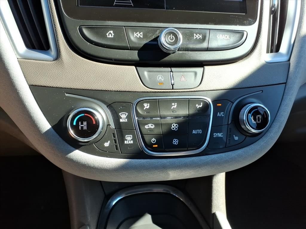 Used 2024 Black Chevrolet LT image 18