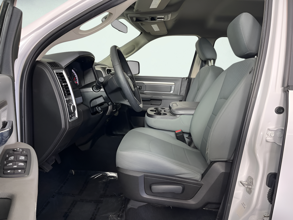 Used 2019 Bright White Clearcoat Ram SLT image 10