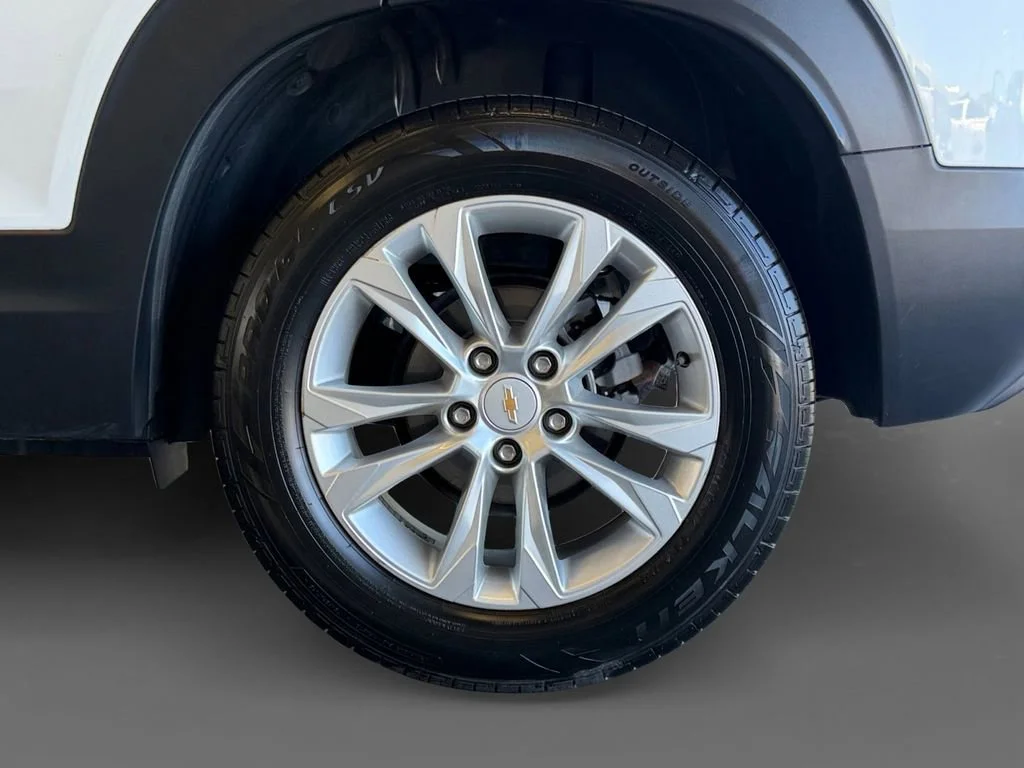 Used 2023 Summit White Chevrolet LS image 16