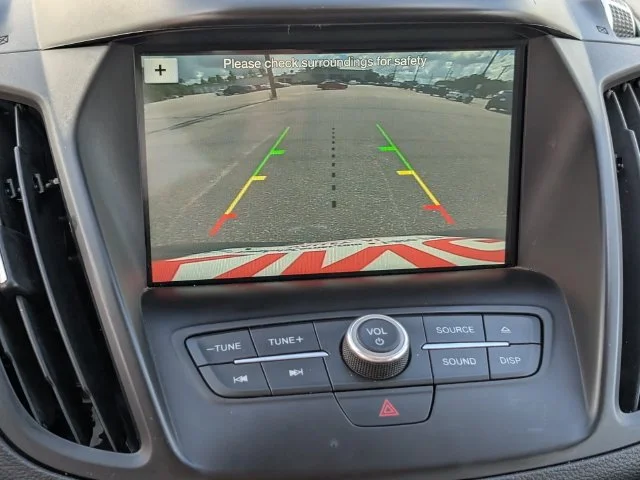 Used 2018 Gray Ford SE image 23