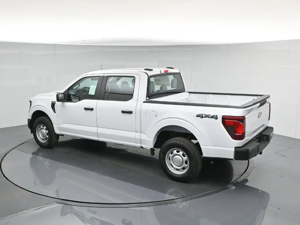 New 2026 White Ford XL image 40