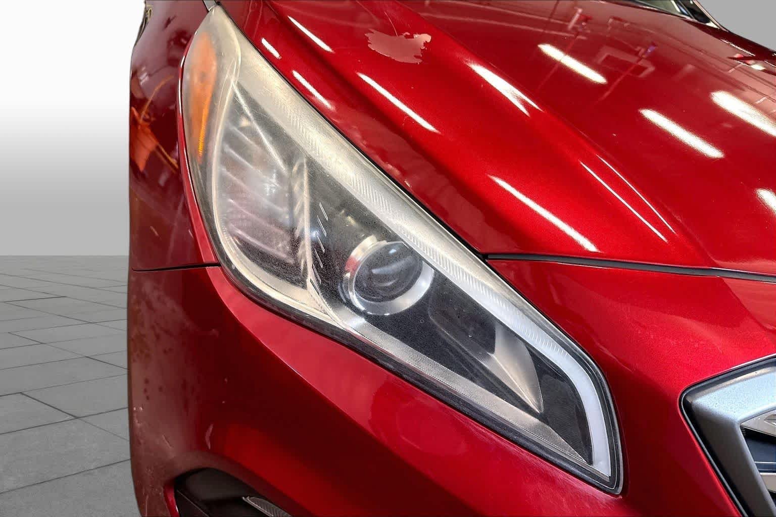 Used 2016 Venetian Red Hyundai 2.4L Limited image 27