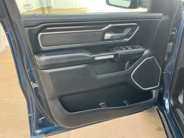 Used 2022 Blue Ram Laramie image 5
