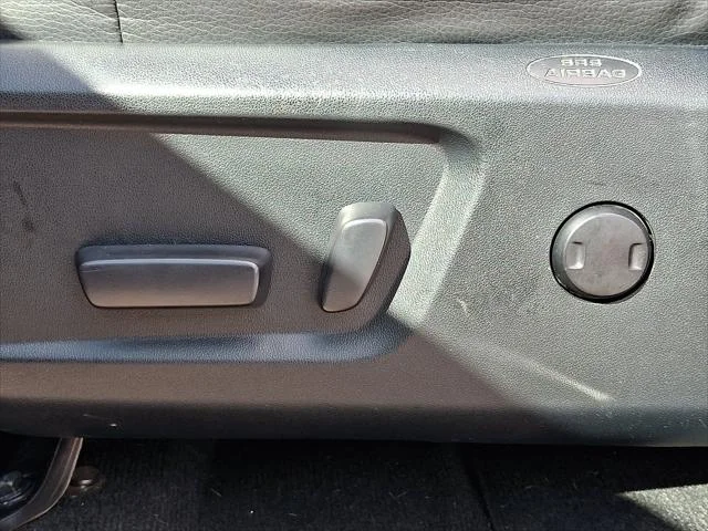 Certified Used 2016 SILVER SKY METALLIC Toyota  image 16