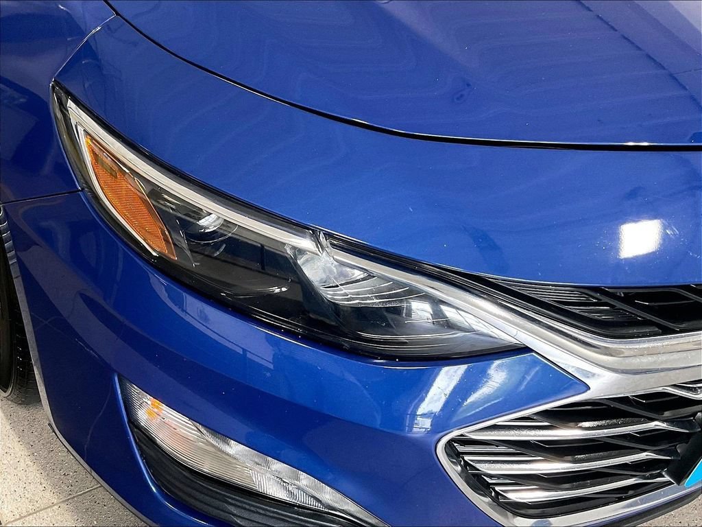Used 2023 RIVERSIDE BLUE METALLIC Chevrolet LT image 31
