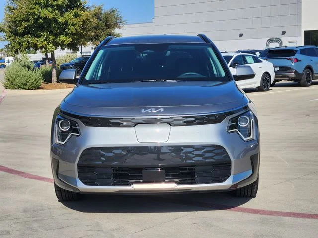 Used 2024 Kia Niro Wind with VIN KNDCR3L18R5110108 for sale in Corinth, TX