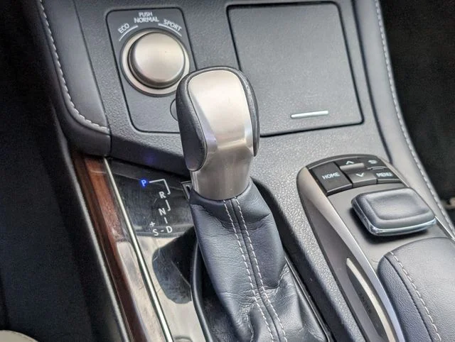 2017 Lexus ES 350 - Photo 20