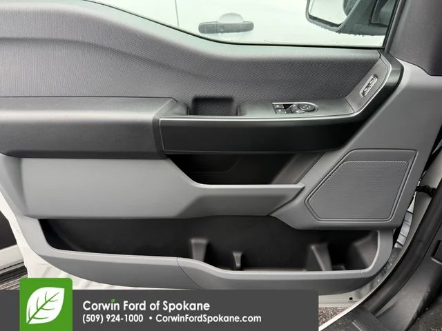 New 2026 Oxford White Ford XL image 14