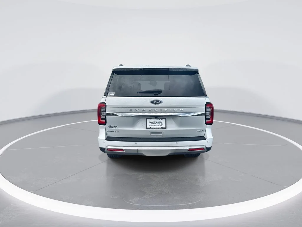Used 2024 White Ford Limited image 7