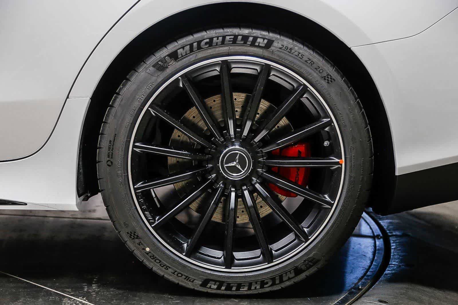New 2026 MANUFAKTUR Moonlight White Metallic Mercedes-Benz AMG® GT 53 4-Door Coupe image 11