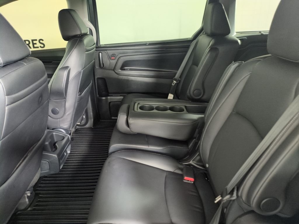 Certified Used 2024 Modern Steel Metallic Honda Touring image 28