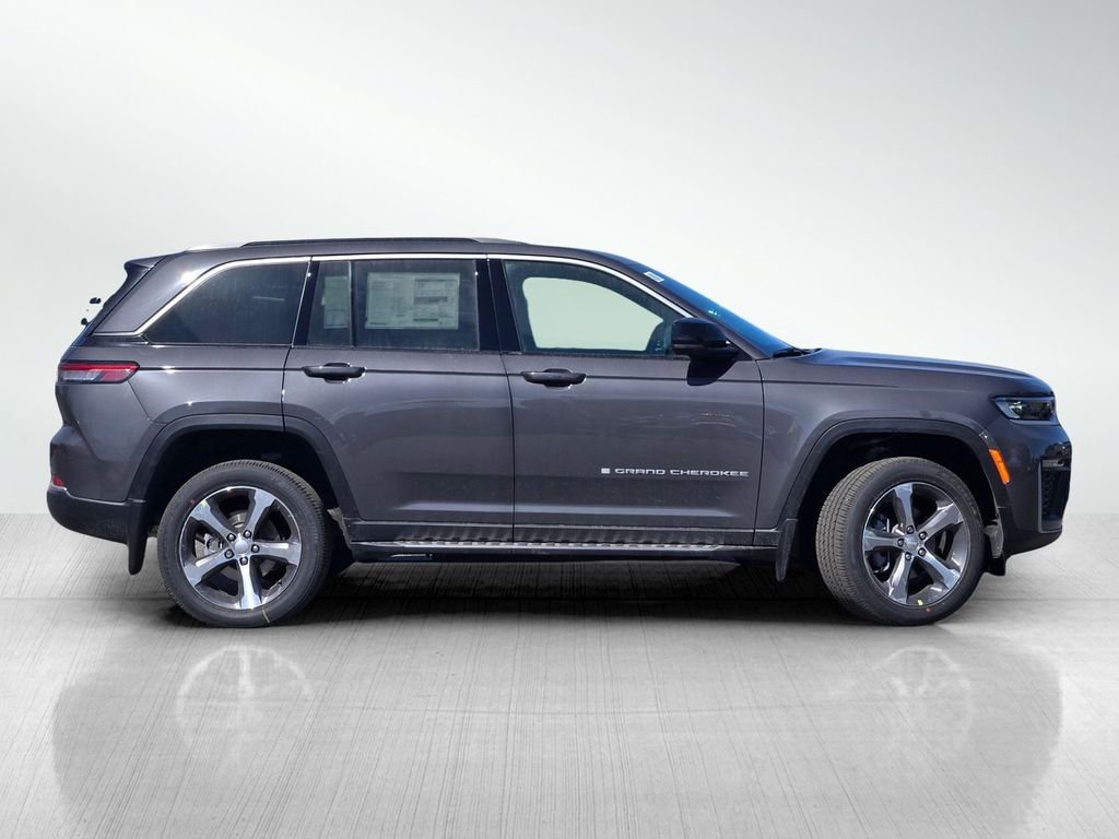 New 2026 Baltic Gray Metallic Clearcoat Jeep Limited image 3