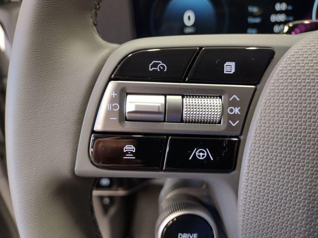 New 2026 Cyber Gray Hyundai SEL image 22