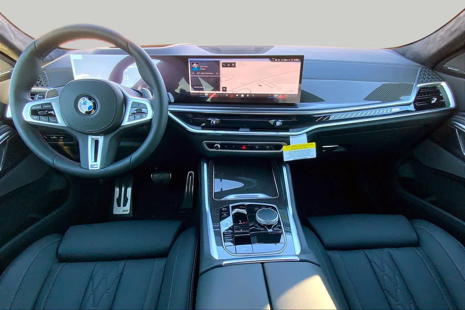 New 2026 Black Sapphire Metallic BMW M60i image 5