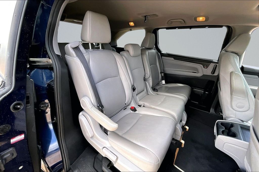 Used 2020 Blue Honda EX-L image 24