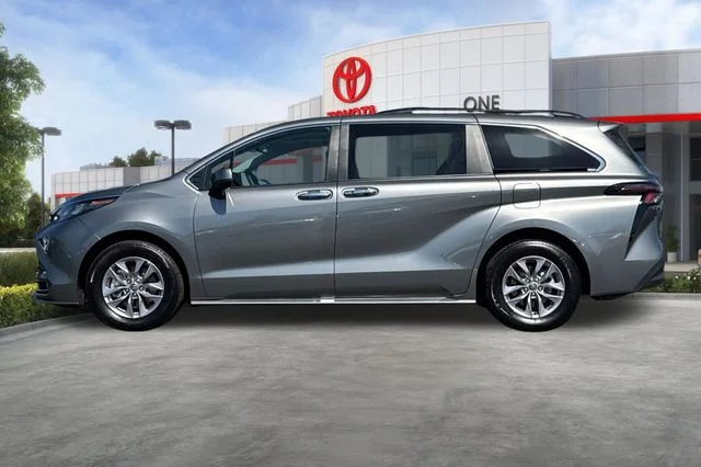 Certified Used 2026  Toyota XLE image 9