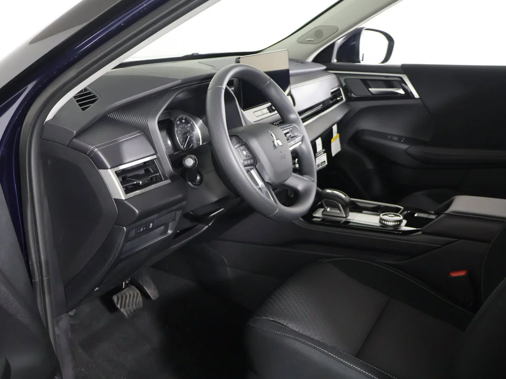New 2026 Blue Mitsubishi ES image 24