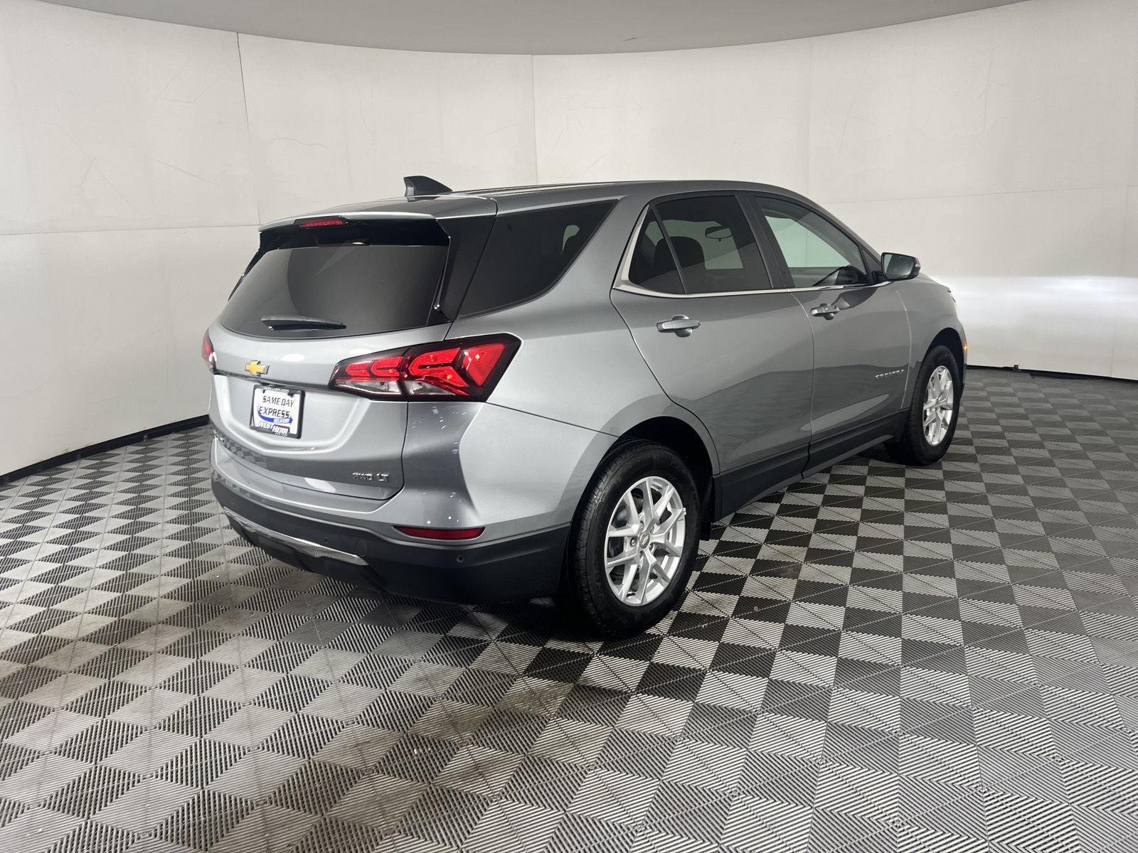 Used 2023 Sterling Gray Metallic Chevrolet LT image 20