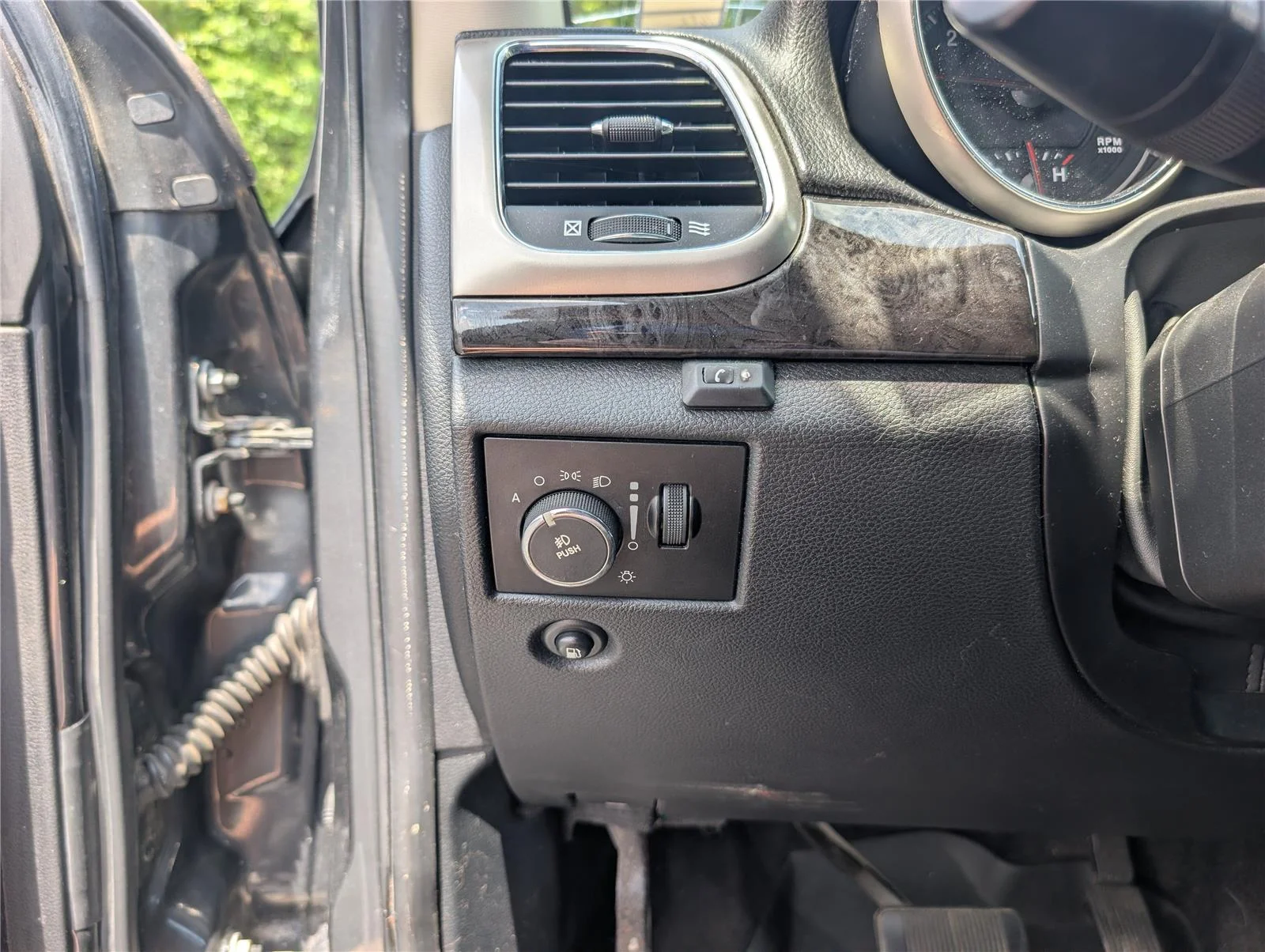 Used 2011 Black Jeep Laredo 2WD image 25