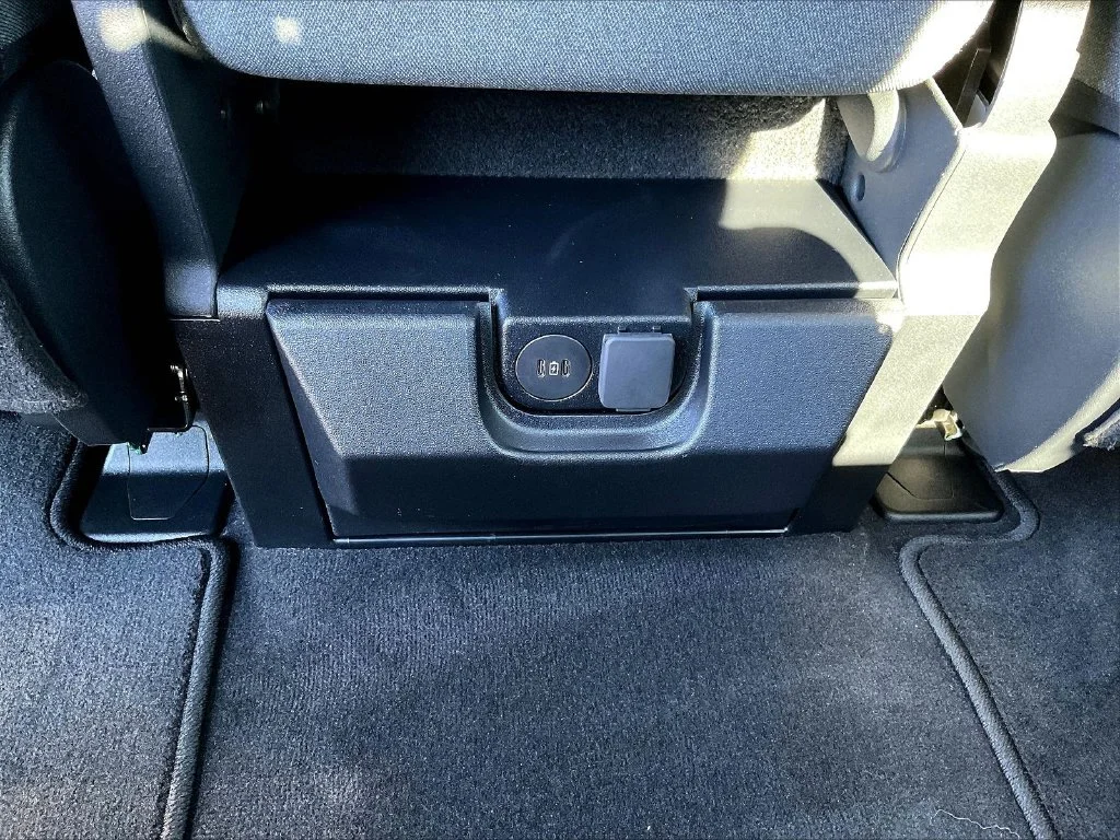 New 2027 Carbonized Gray Metallic Ford F-250® XLT image 20