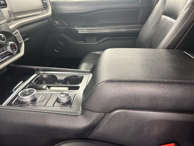 Used 2024 Silver Ford XLT image 16