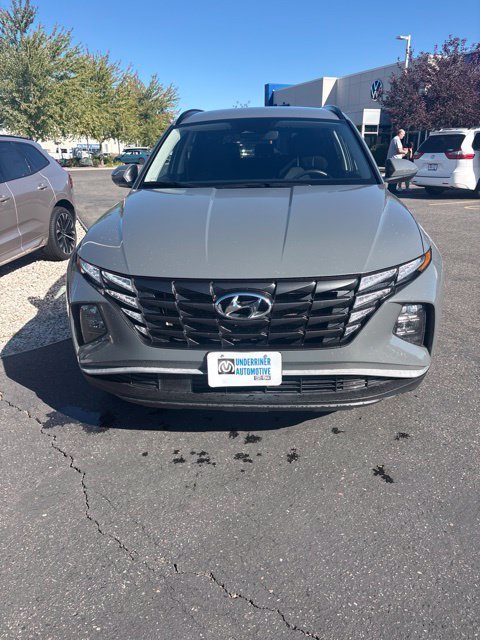 Used 2024 Gray Hyundai SEL image 7