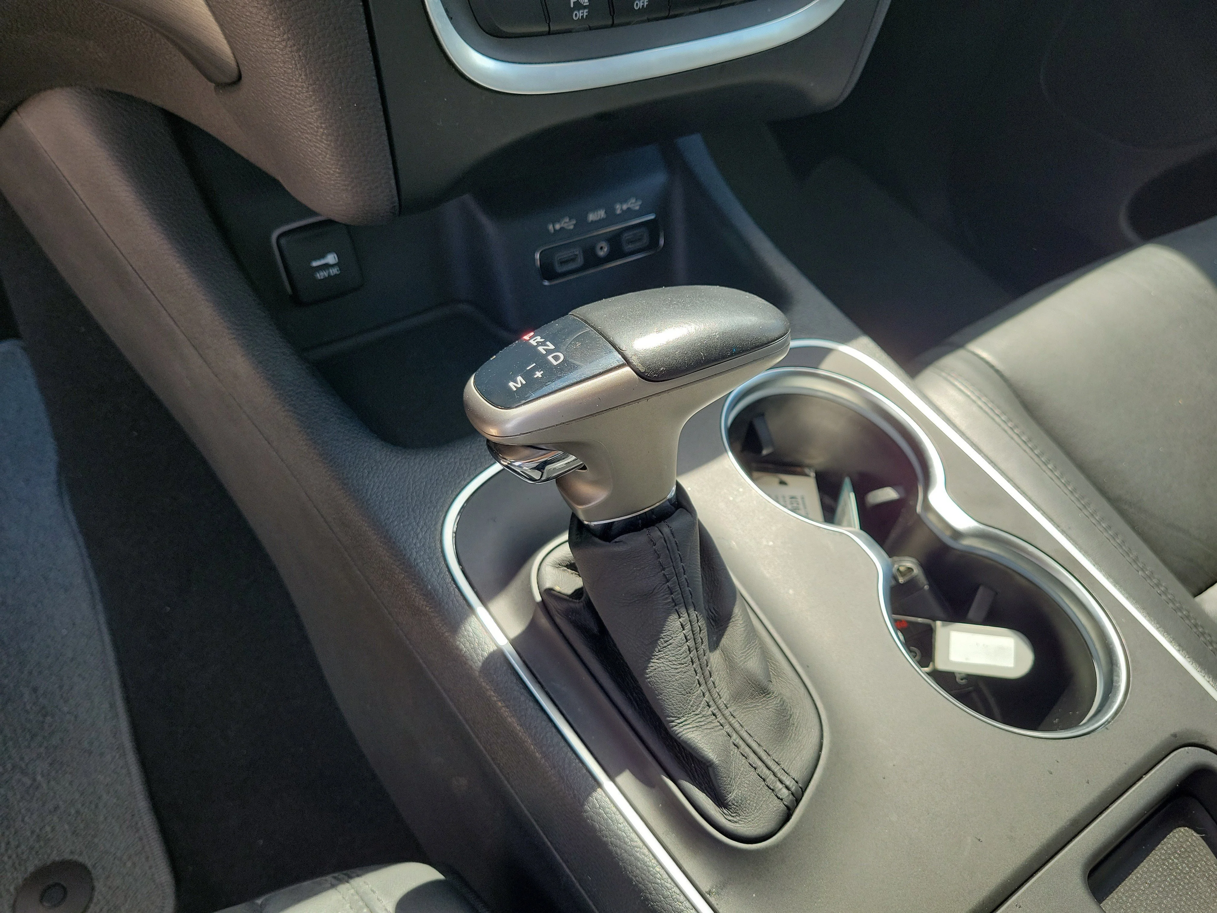 Used 2019 White Knuckle Clearcoat Dodge Citadel image 24