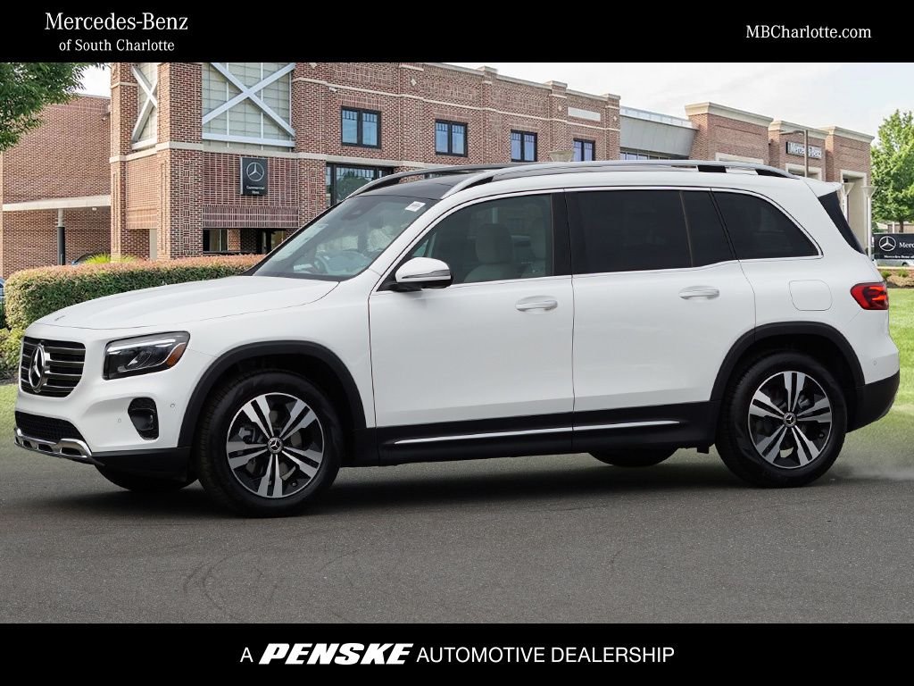2026 Mercedes-Benz GLB GLB 250's photo