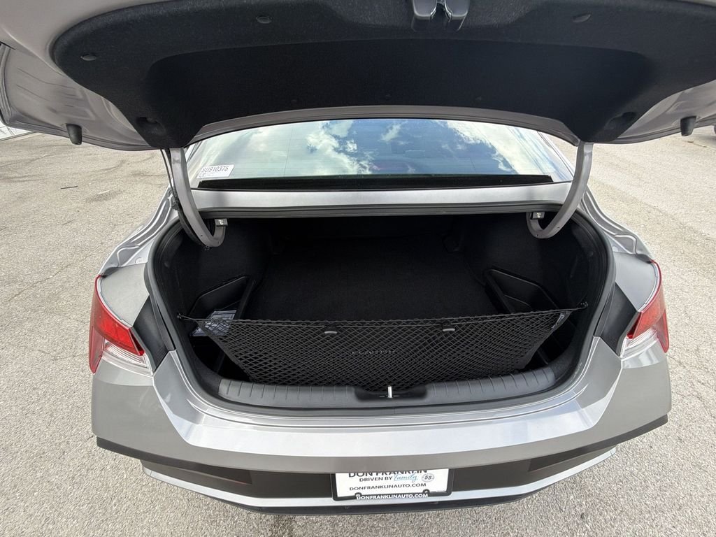 Certified Used 2025 Silver Hyundai SEL Sport image 22
