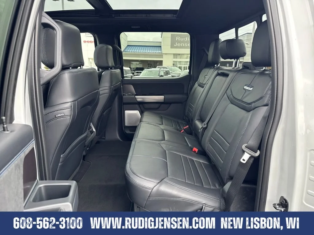 2026 Ford F-350 Super Duty Platinum - Photo 25