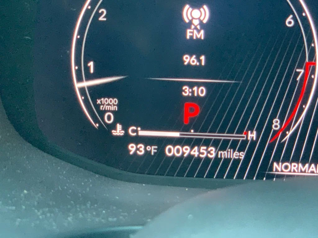 Used 2025 White Acura Base image 32