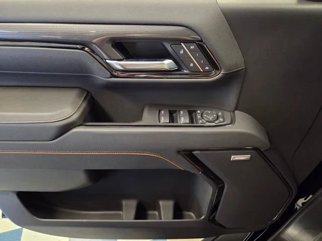 New 2026 Onyx Black GMC AT4 image 24