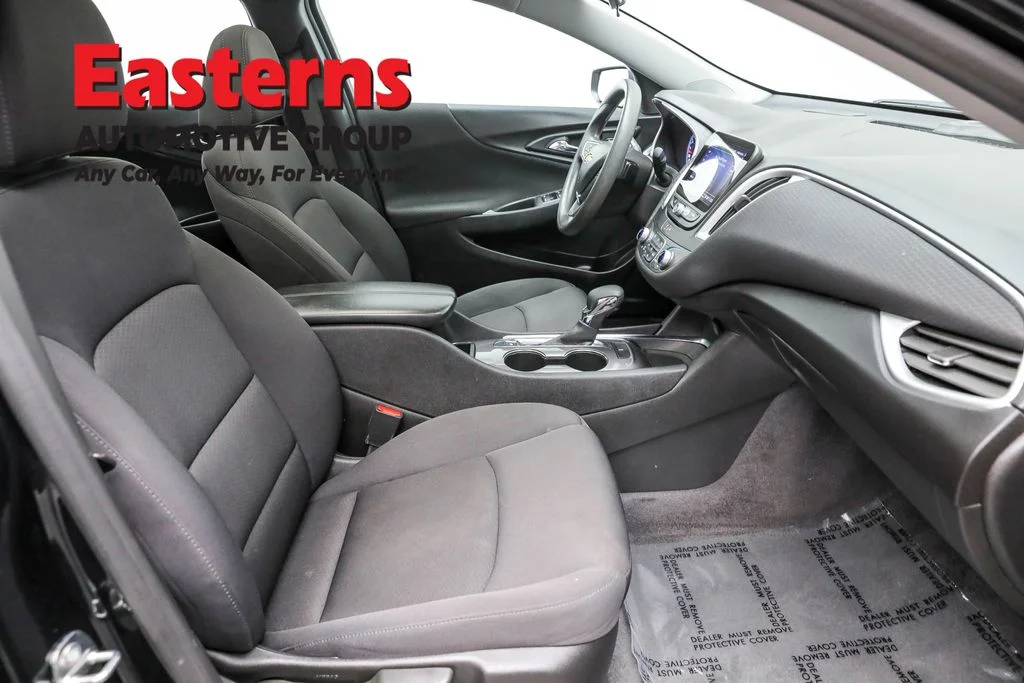 Used 2023 Black Chevrolet LT image 22