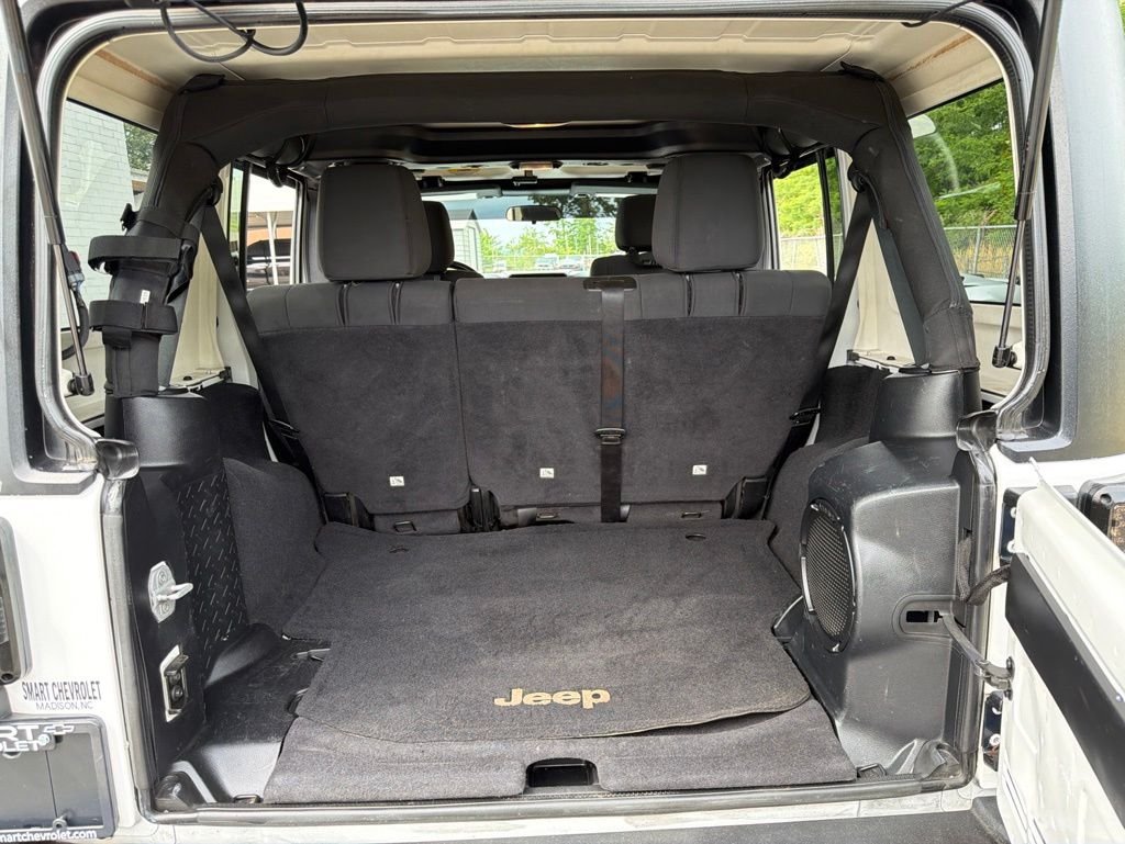 2011 Jeep Wrangler Unlimited Rubicon - Photo 14
