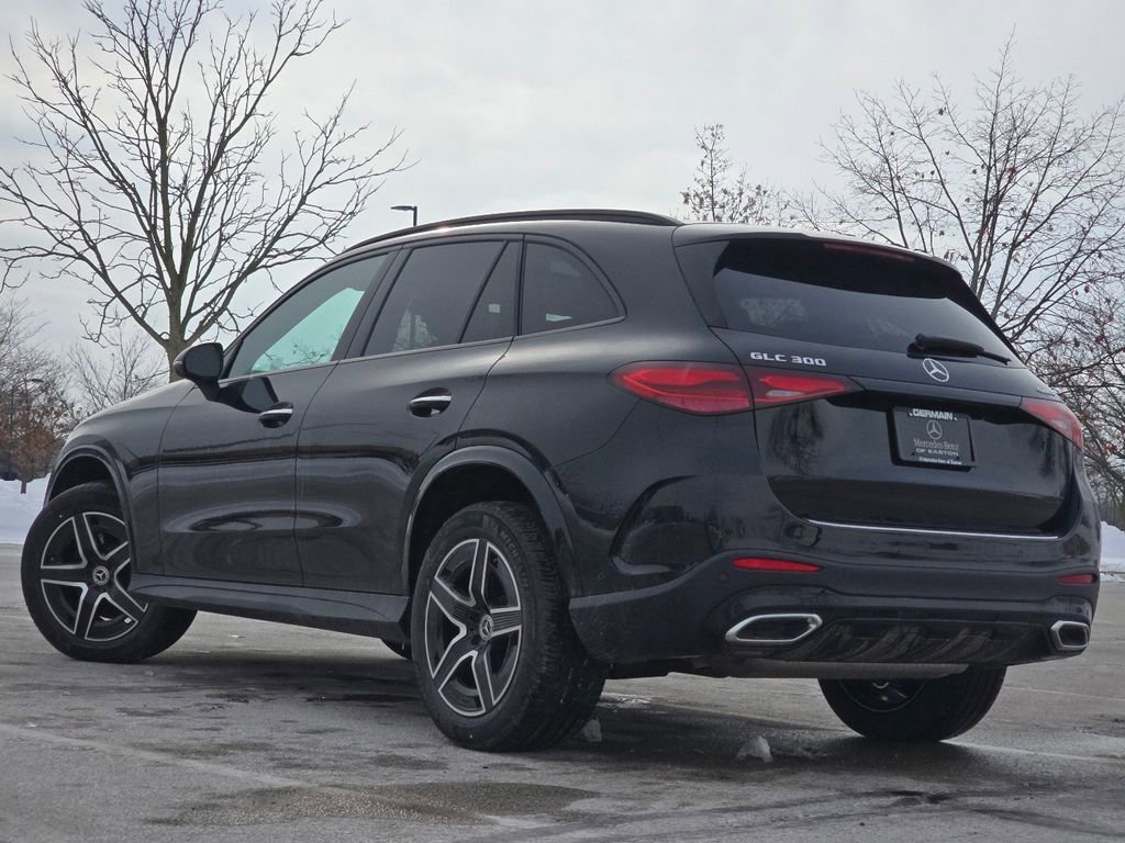New 2026 Black Mercedes-Benz GLC 300 image 52