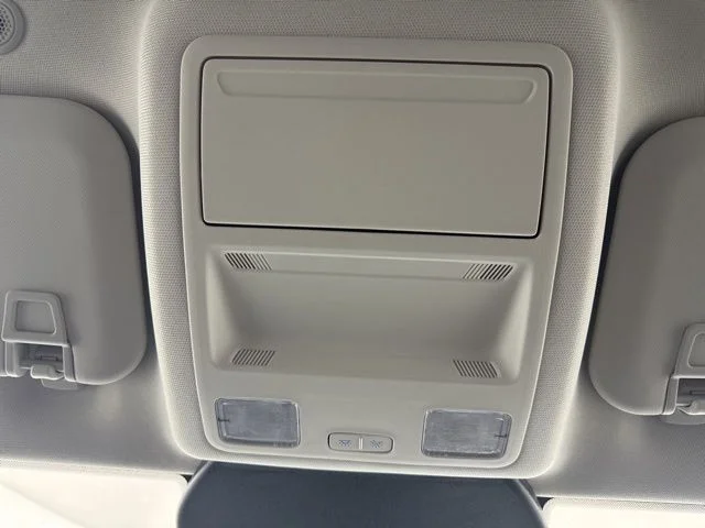 New 2026 Oxford White Ford Active image 14