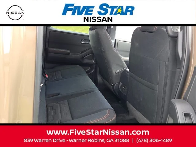 Used 2024  Nissan PRO-4X image 14