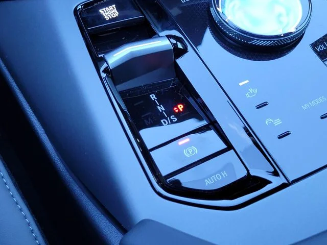 New 2026 Beige BMW 30 xDrive image 28
