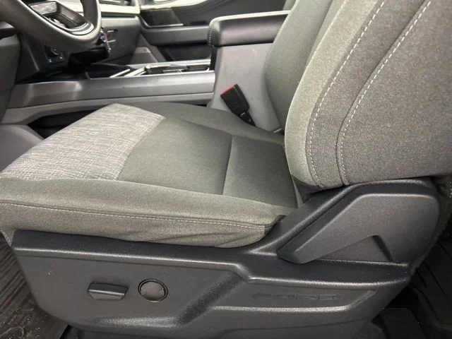 Used 2023 White Ford XLT image 7