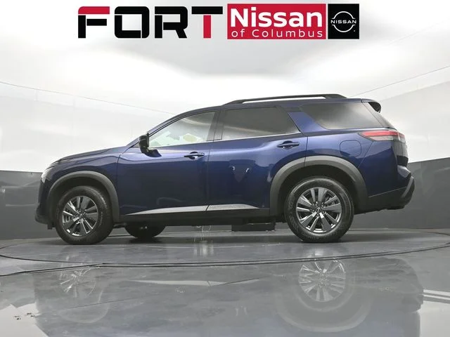 Used 2025 Blue Nissan SV image 28