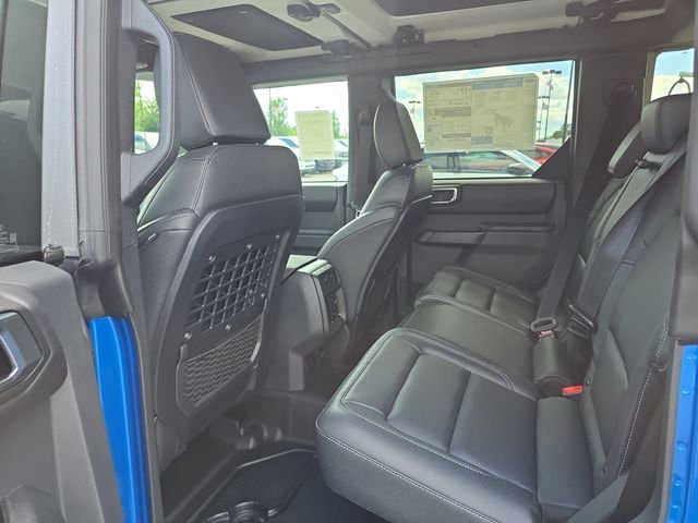 New 2026 Velocity Blue Metallic Ford Badlands® image 58