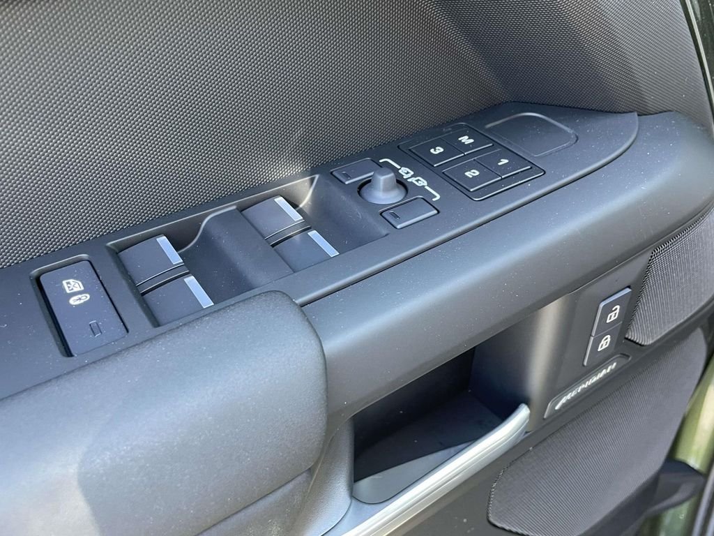 New 2026 Woolstone Green Land Rover S image 33