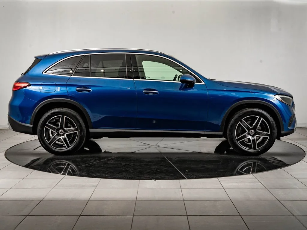 New 2026 Starling Blue Metallic Mercedes-Benz GLC 300 image 11
