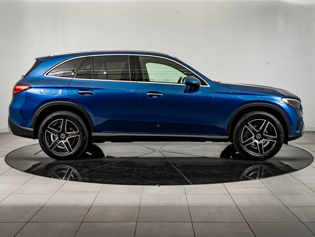 New 2026 Starling Blue Metallic Mercedes-Benz GLC 300 image 11