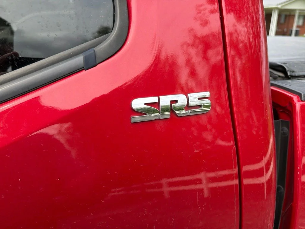 Used 2017 Red Toyota SR5 image 11