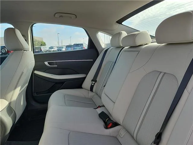 New 2026 Serenity White Hyundai SEL Sport image 8
