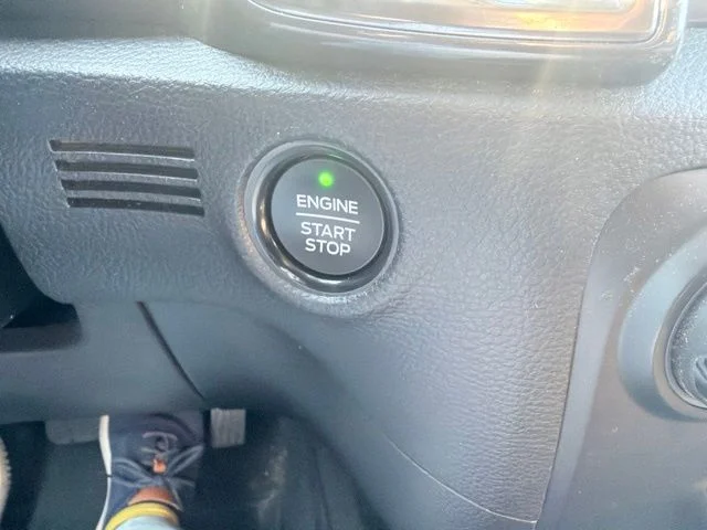Used 2019 Silver Ford Lariat image 18